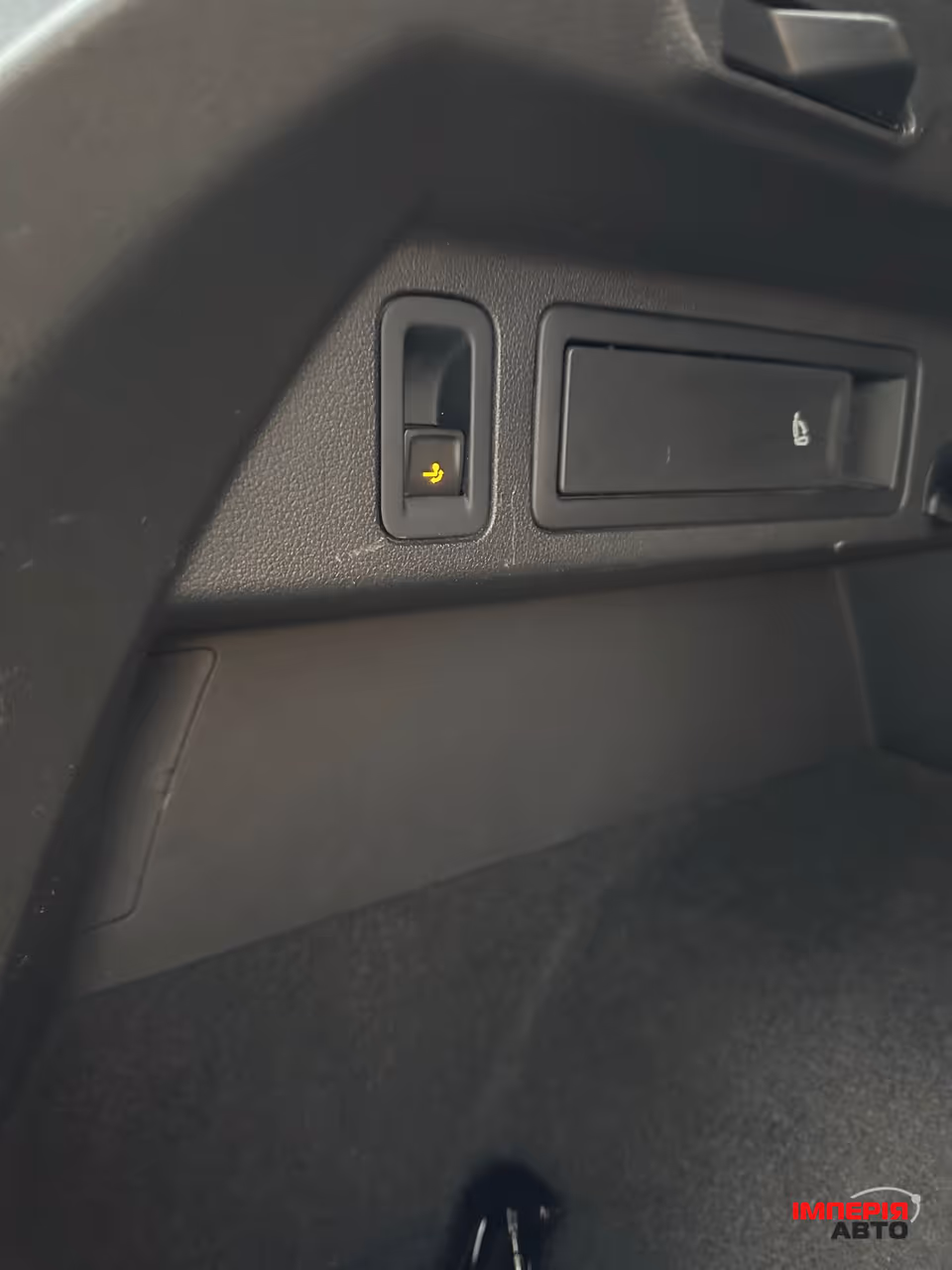 Volkswagen Tiguan - фото 19