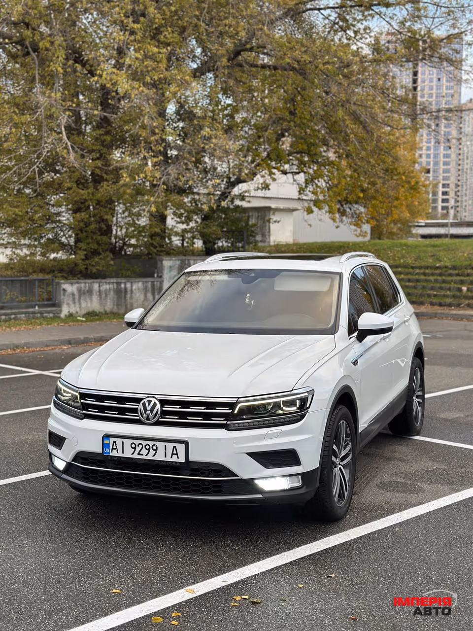 Volkswagen Tiguan - фото 5