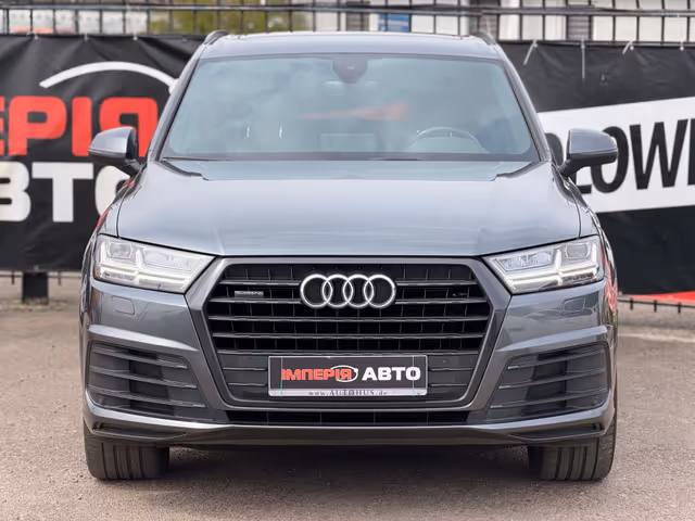 Audi Q7 - фото 2