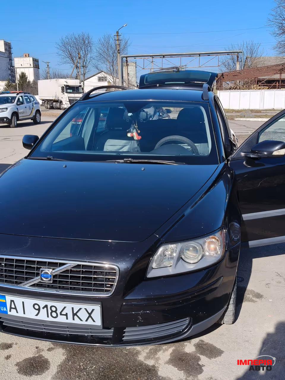 Volvo V50 - фото 2