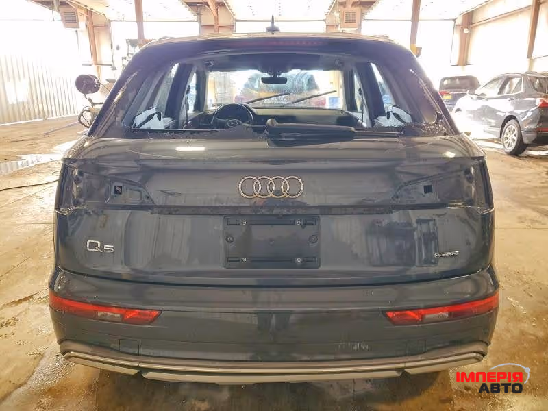 Audi Q5 - фото 8