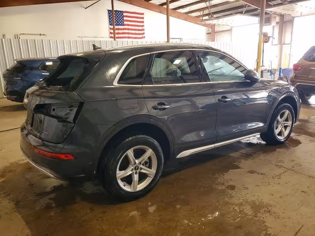 Audi Q5 - фото 3