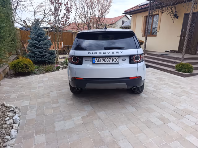Land Rover Discovery Sport - фото 3