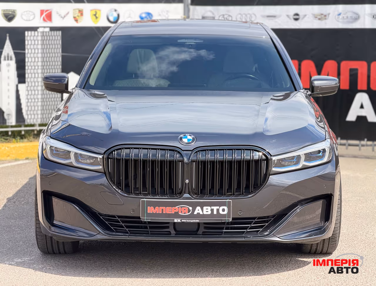 BMW 7 серії - фото 2