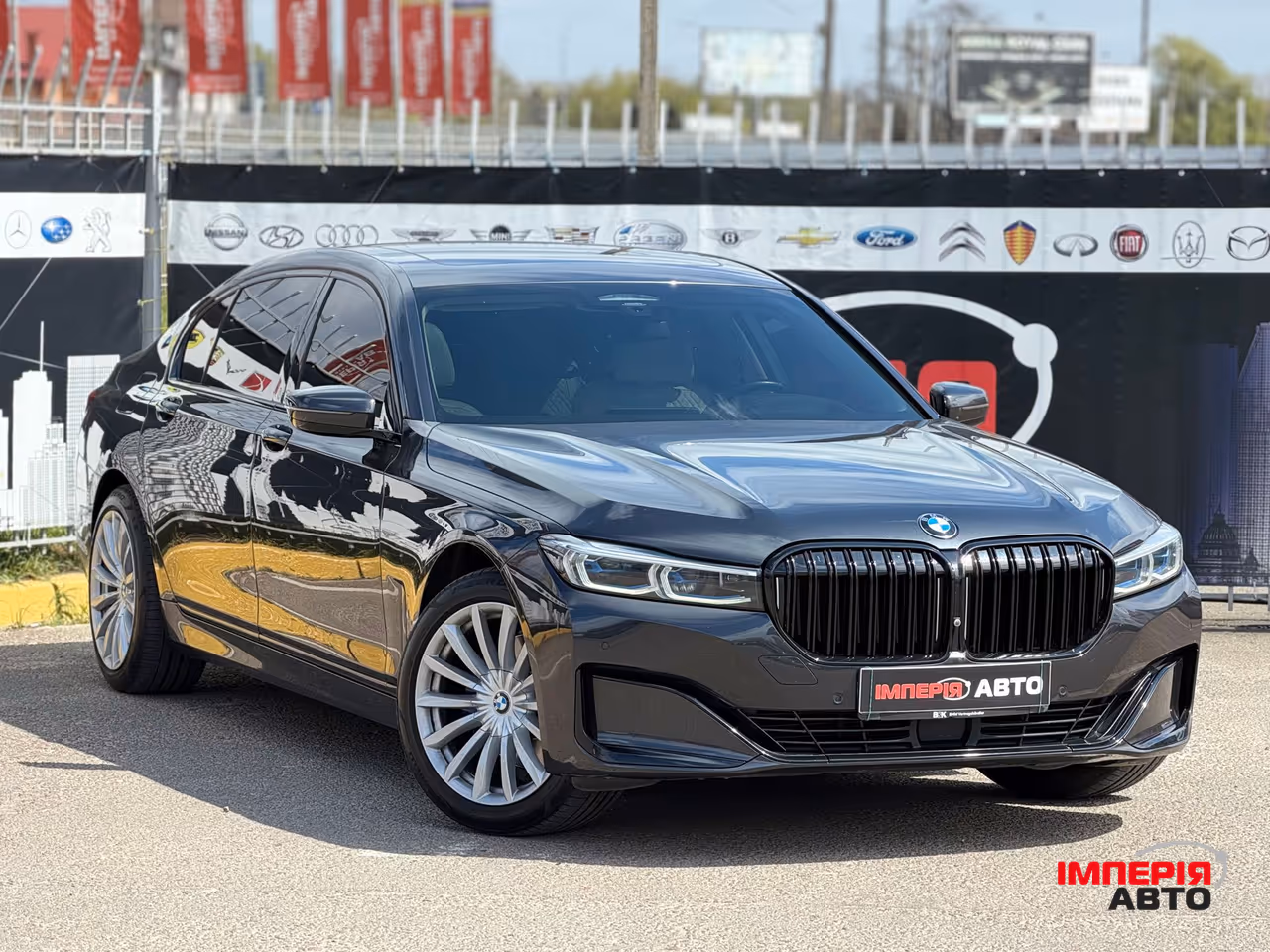 BMW 7 серії - фото 3