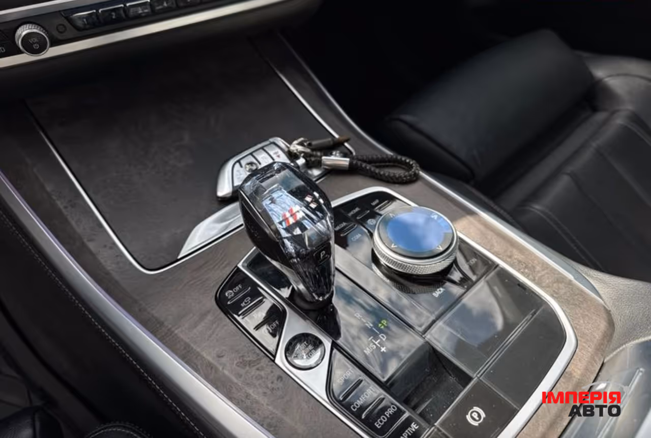BMW X5 - фото 10