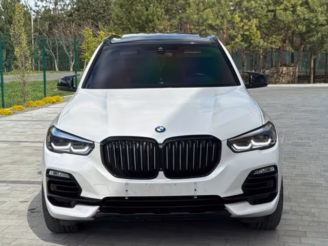 BMW X5 - фото 3