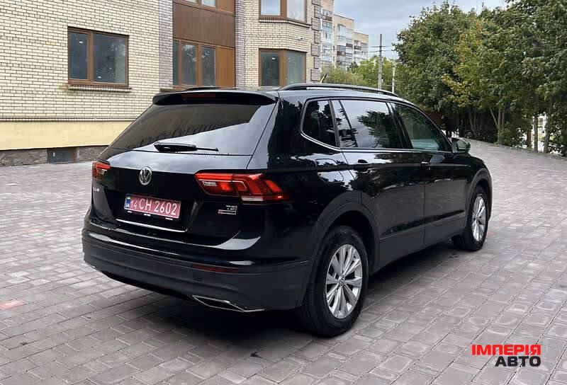 Volkswagen Tiguan - фото 7