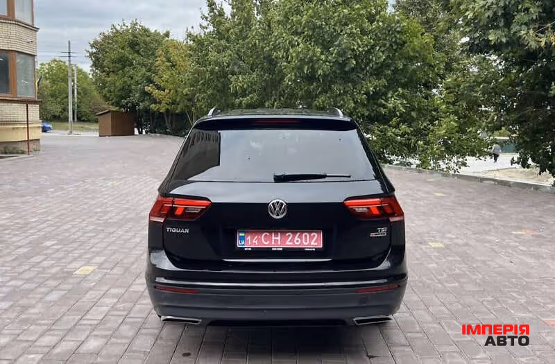 Volkswagen Tiguan - фото 6