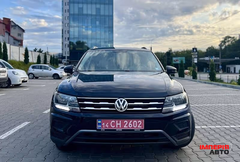 Volkswagen Tiguan - фото 2