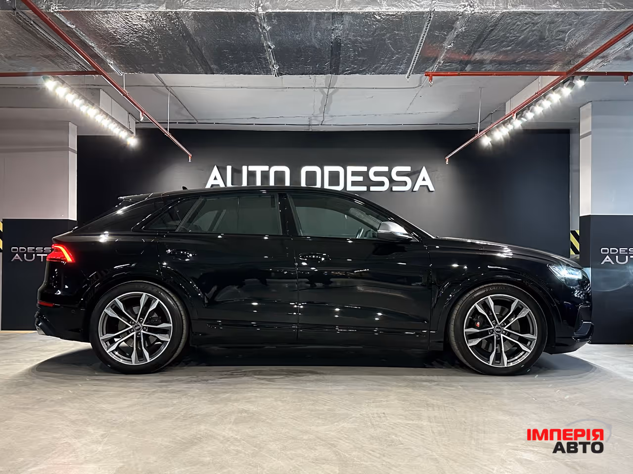 Audi SQ8 - фото 5