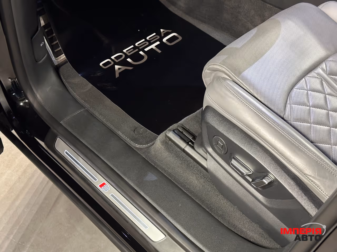 Audi SQ8 - фото 18