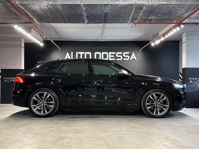 Audi SQ8 - фото 5