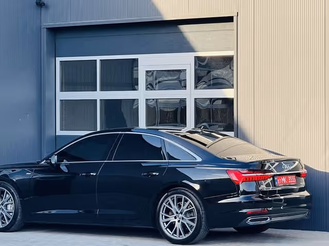 Audi A6 - фото 3