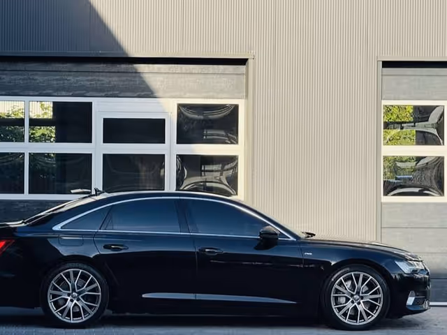 Audi A6 - фото 5