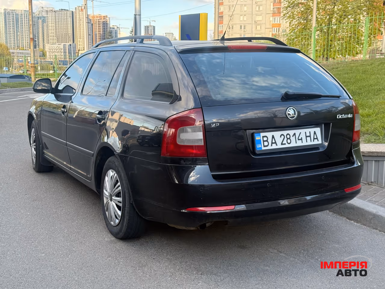 Skoda Octavia - фото 8