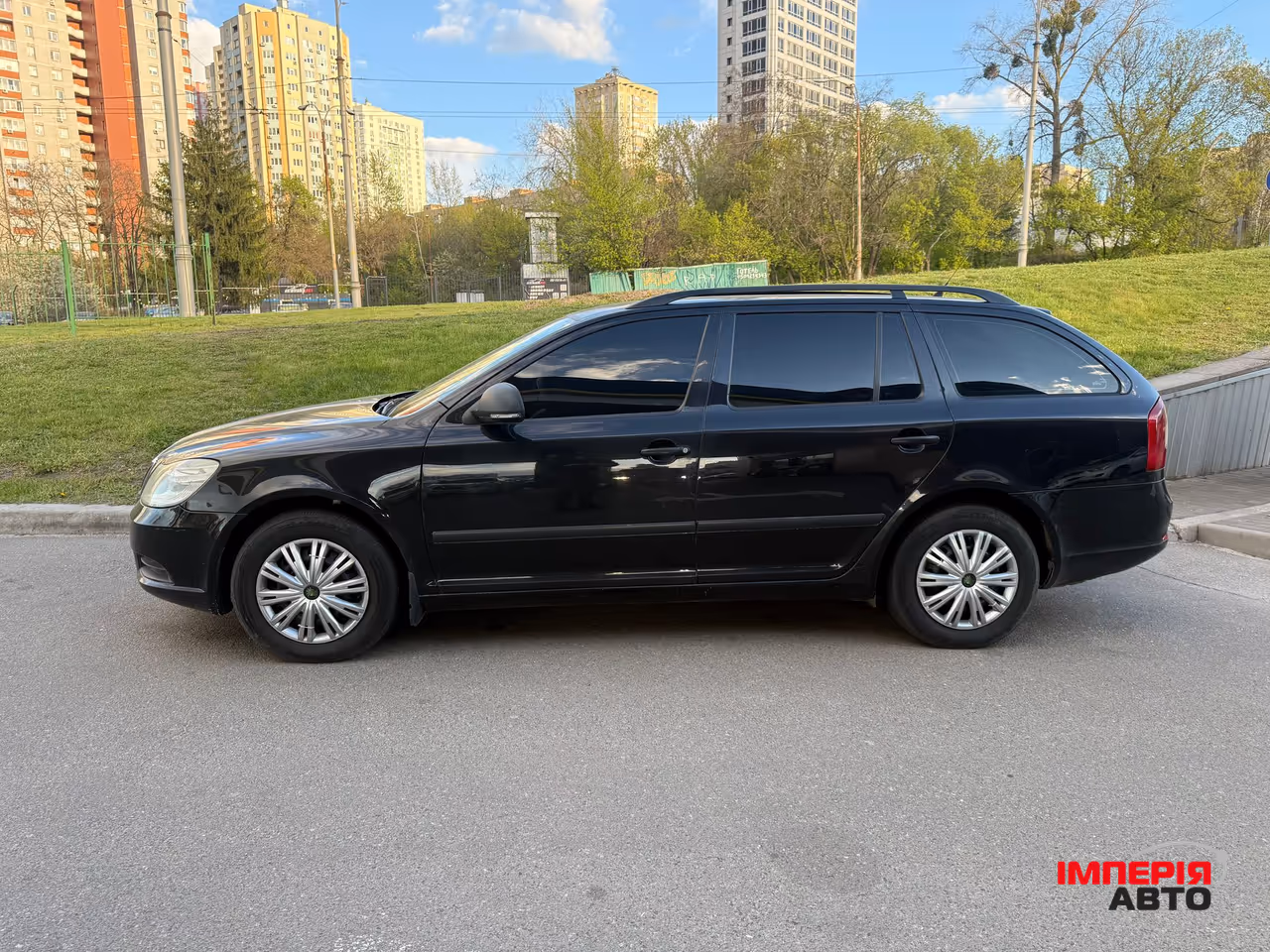 Skoda Octavia - фото 4