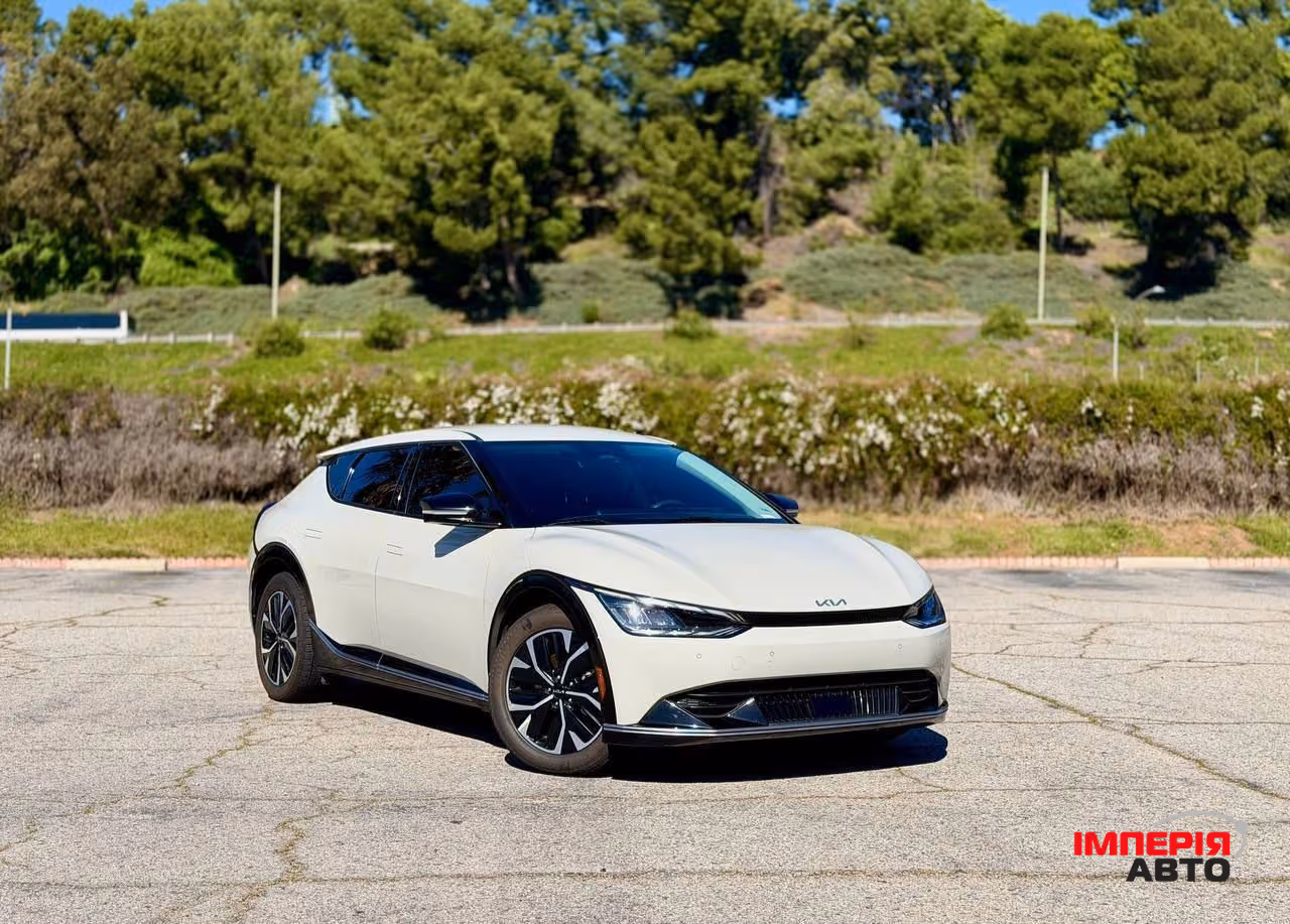 Kia EV6 - фото 2
