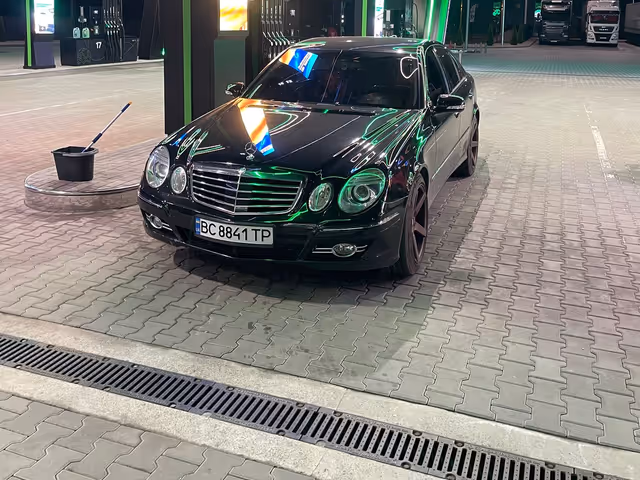 Mercedes-Benz E-Класс - фото 1