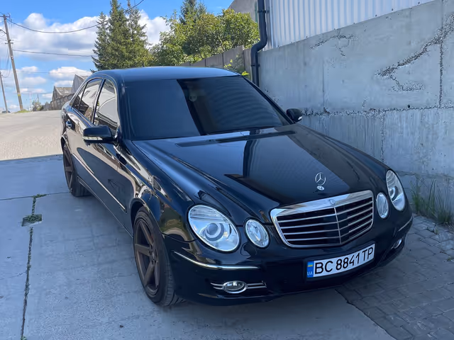 Mercedes-Benz E-Класс - фото 3
