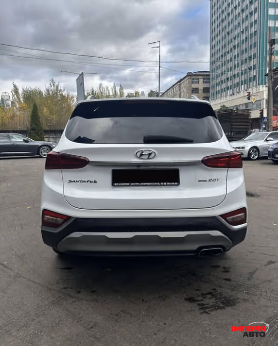 Hyundai Santa Fe - фото 4
