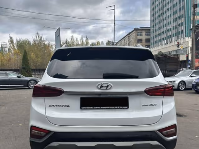 Hyundai Santa Fe - фото 4