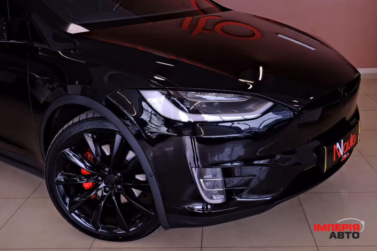 Tesla Model X - фото 3