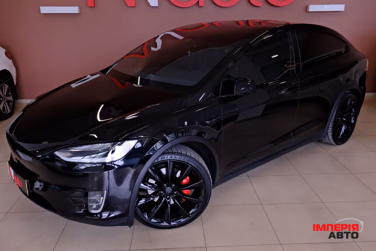 Tesla Model X - фото 2