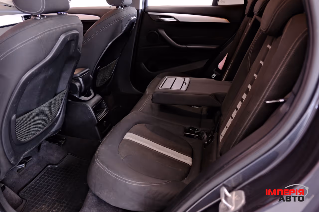 BMW X1 - фото 8