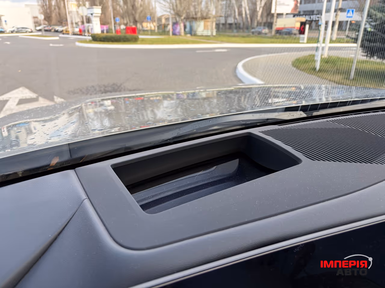 BMW i5 - фото 8