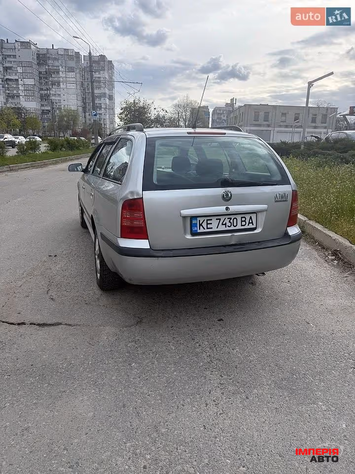 Skoda Octavia RS - фото 10