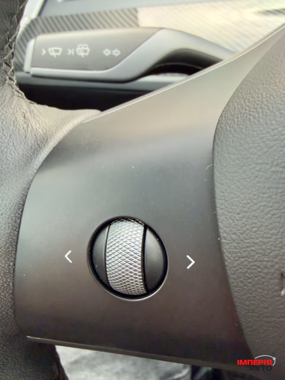 Tesla Model 3 - фото 31