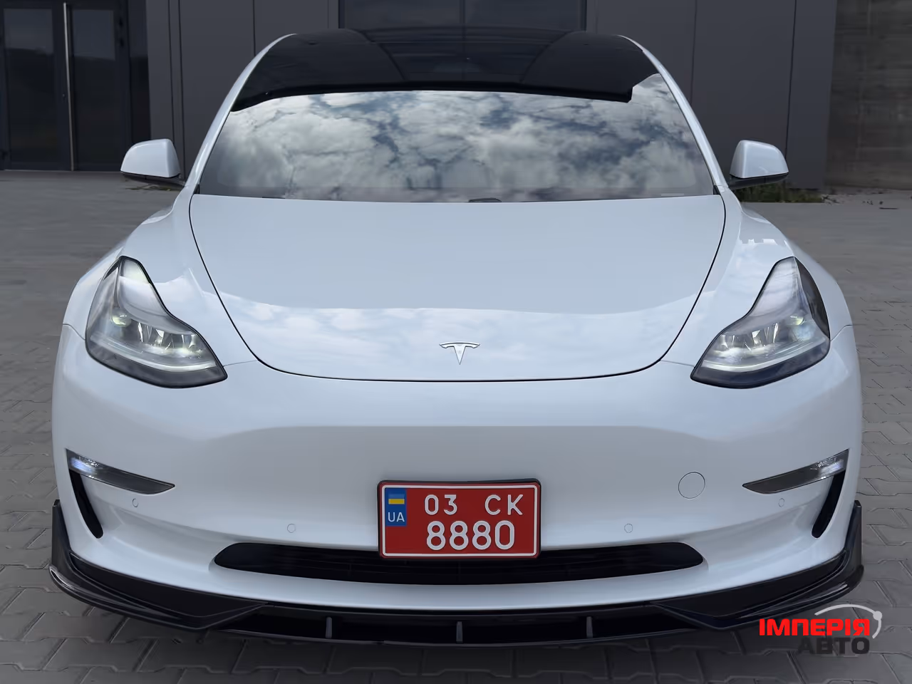 Tesla Model 3 - фото 7
