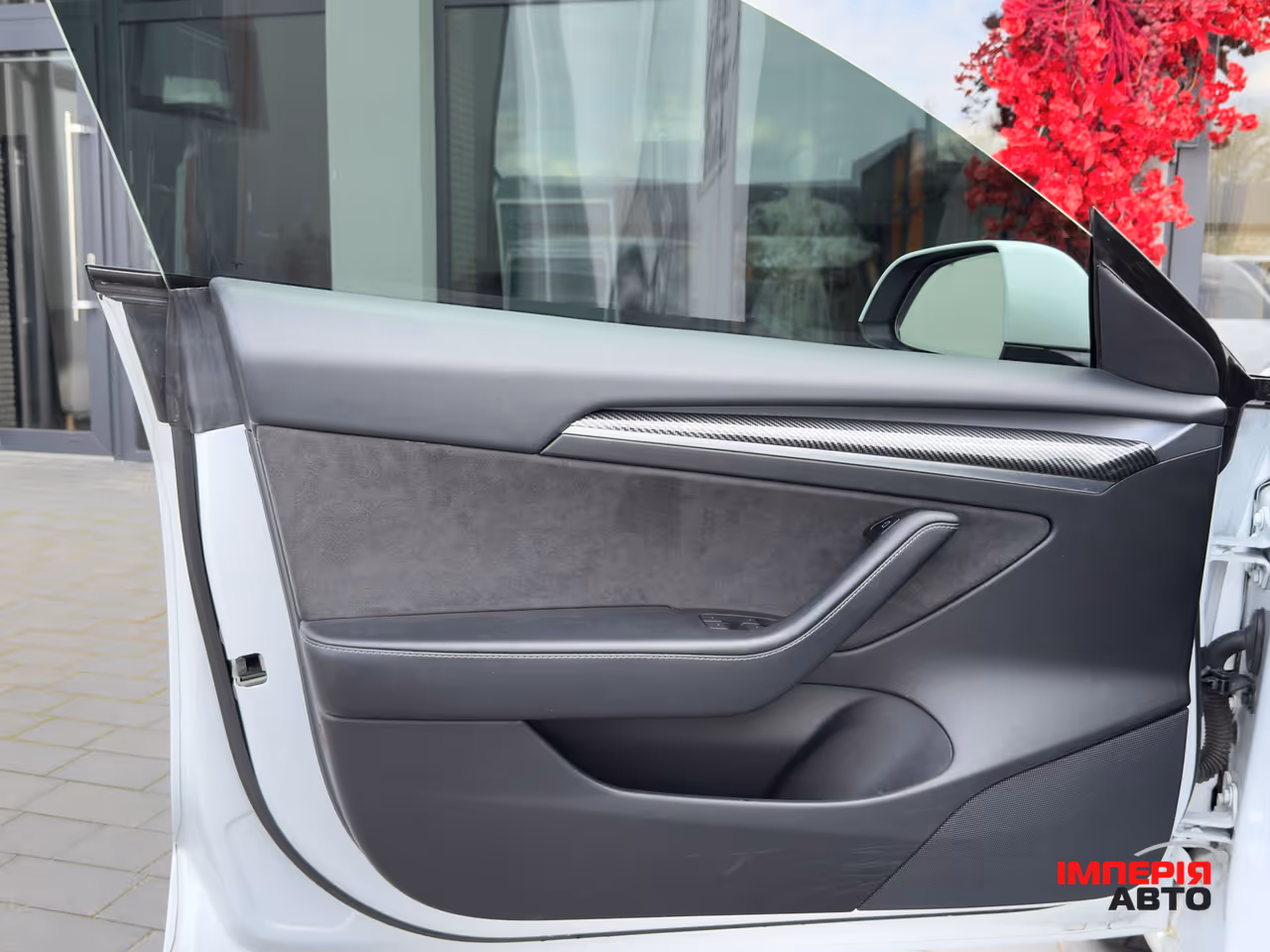 Tesla Model 3 - фото 22