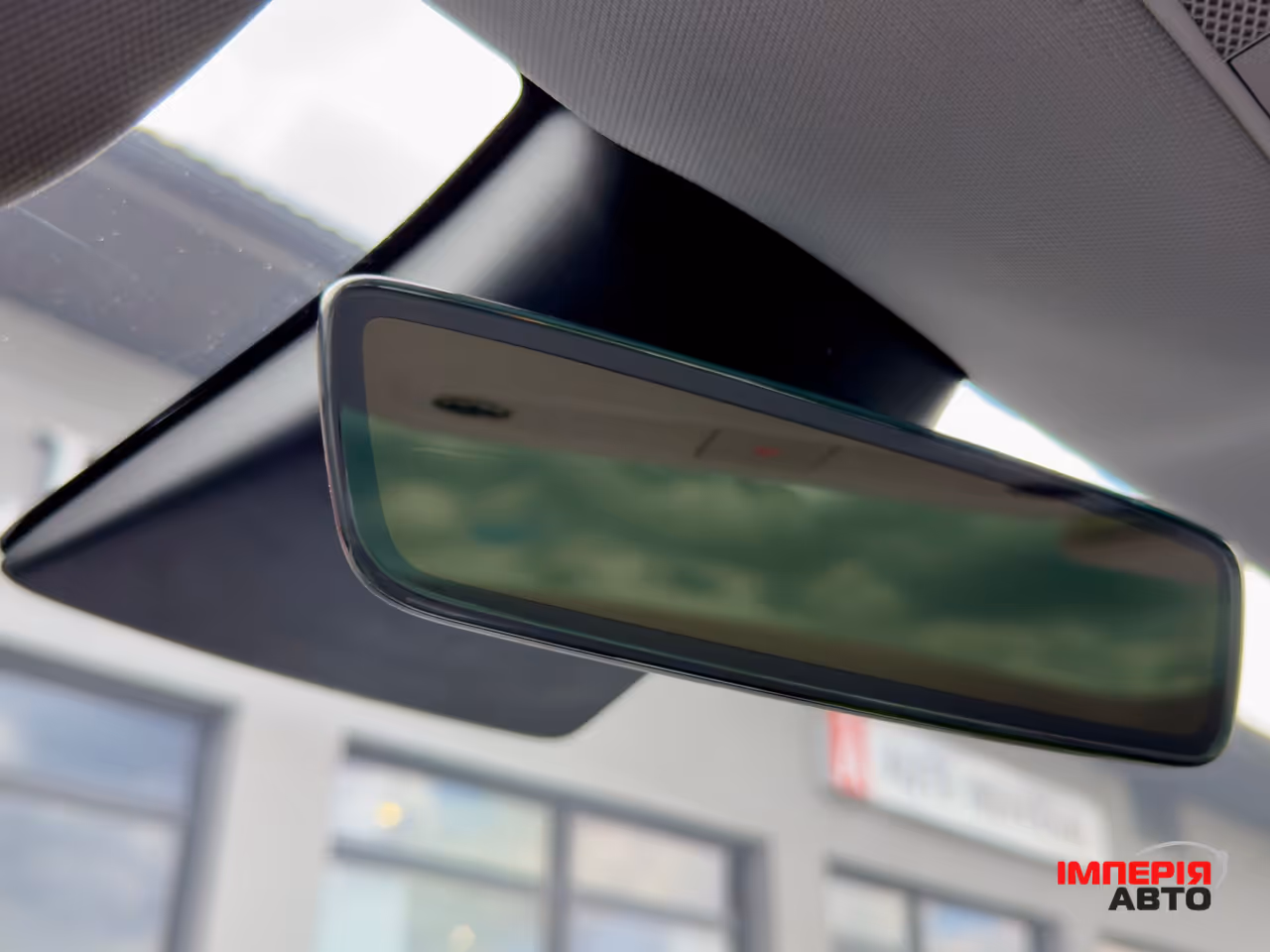 Tesla Model 3 - фото 29