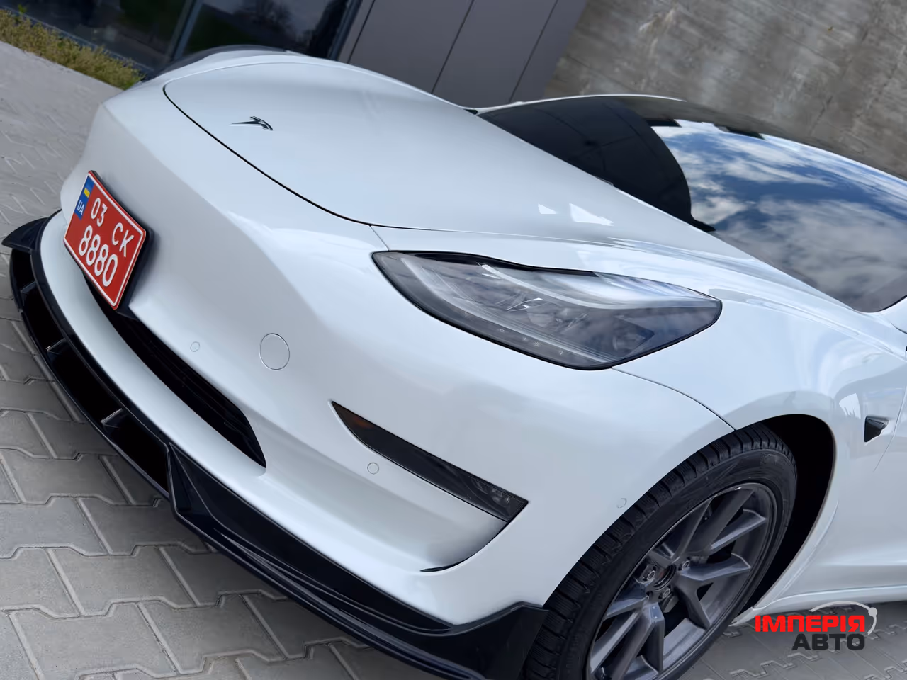 Tesla Model 3 - фото 9