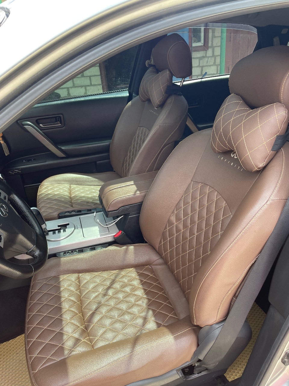 Infiniti FX - фото 19