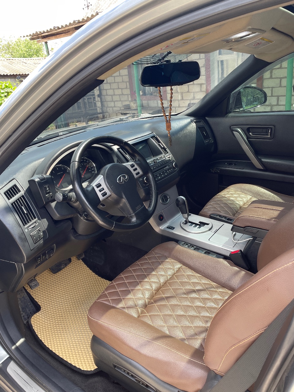 Infiniti FX - фото 20