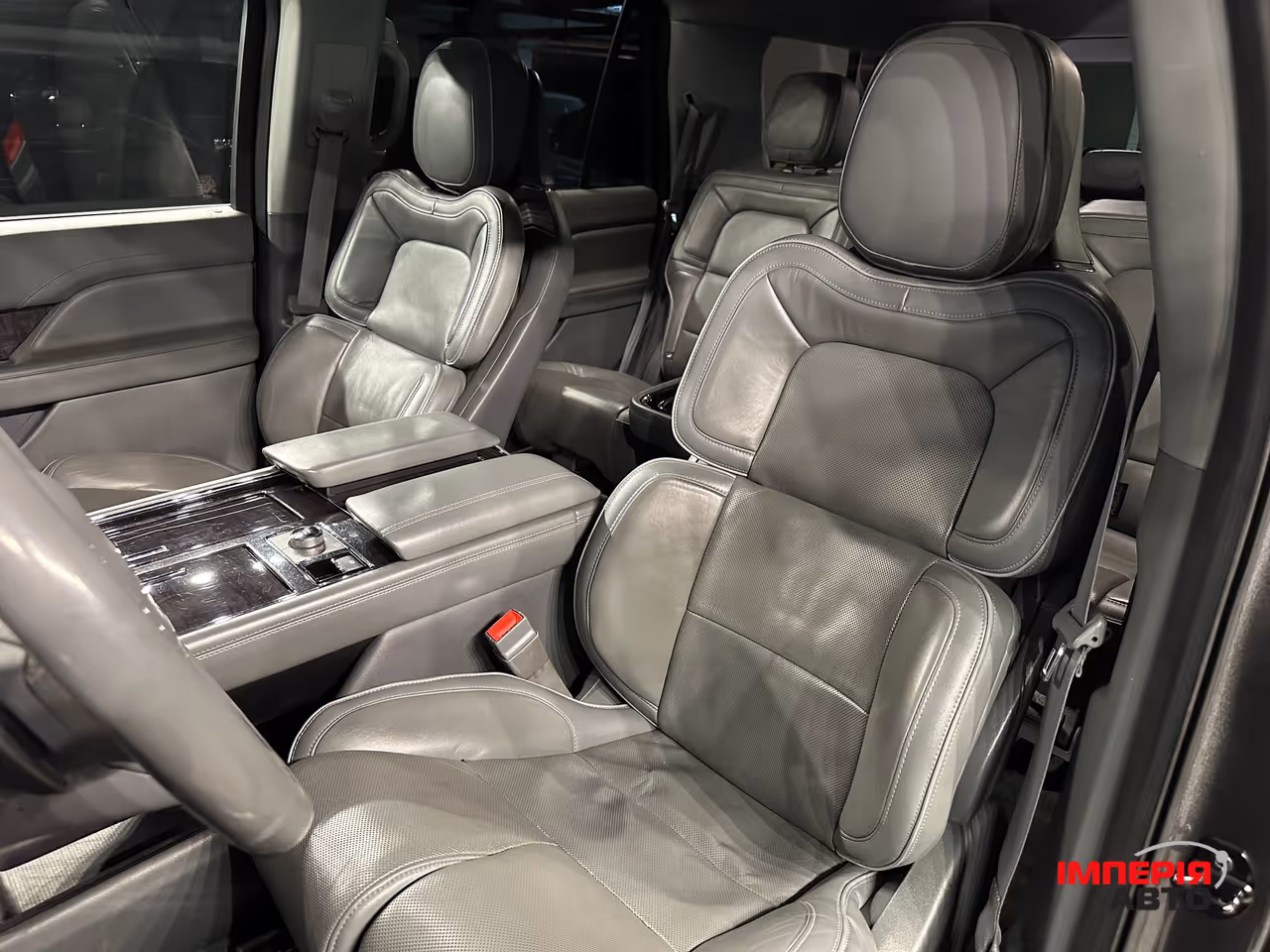 Lincoln Navigator - фото 22