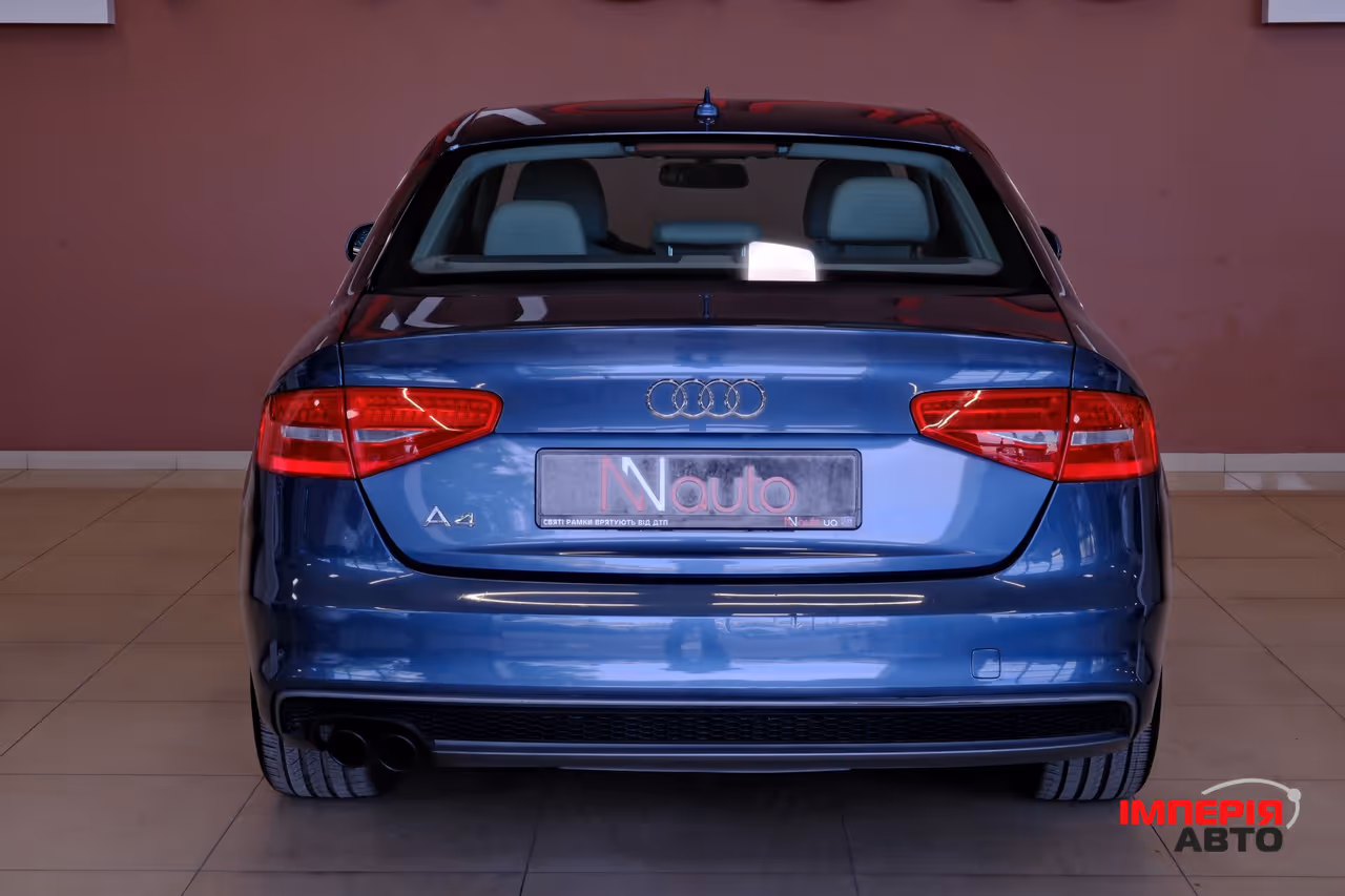 Audi A4 - фото 6