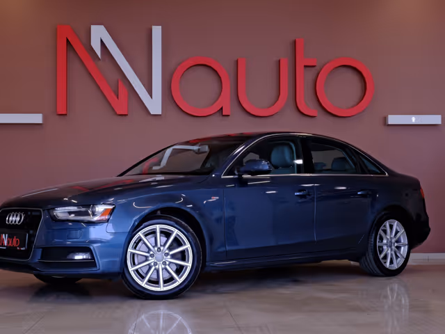 Audi A4 - фото 1