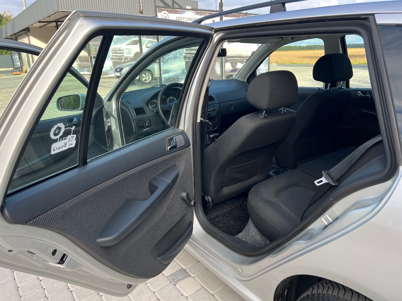 Skoda Fabia - фото 27