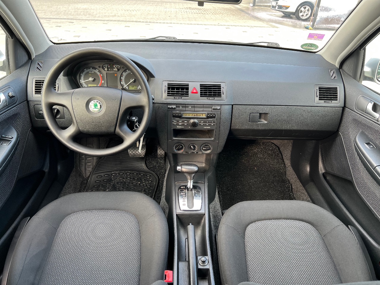 Skoda Fabia - фото 42