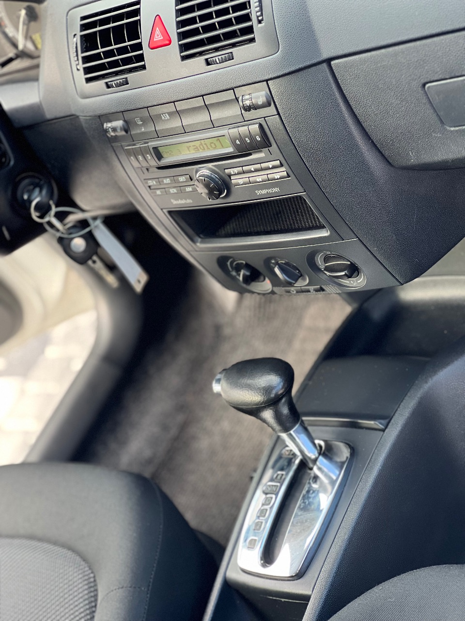 Skoda Fabia - фото 40