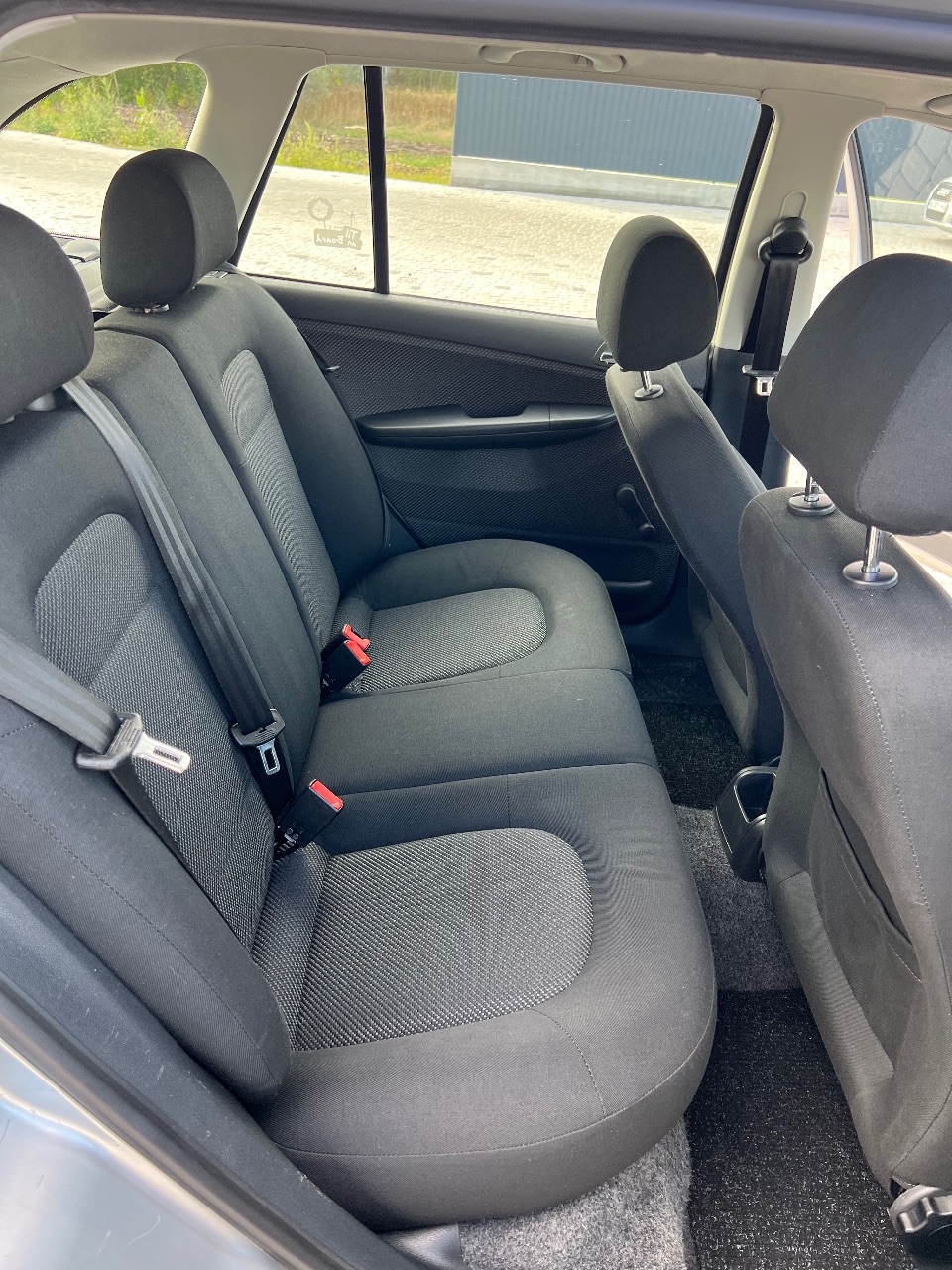 Skoda Fabia - фото 34