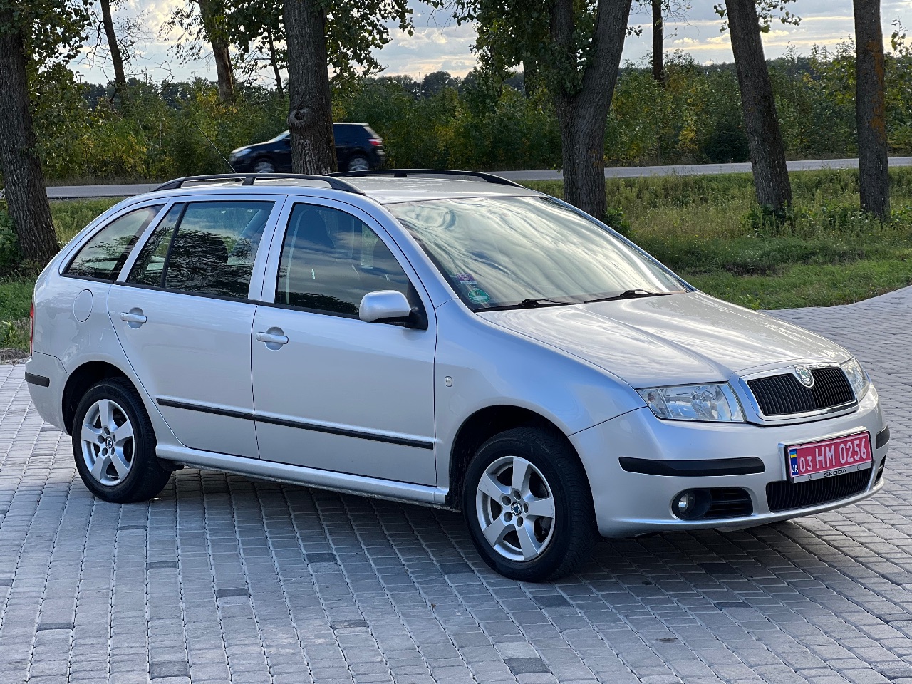 Skoda Fabia - фото 8