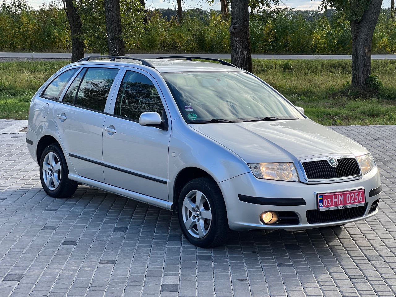 Skoda Fabia - фото 1