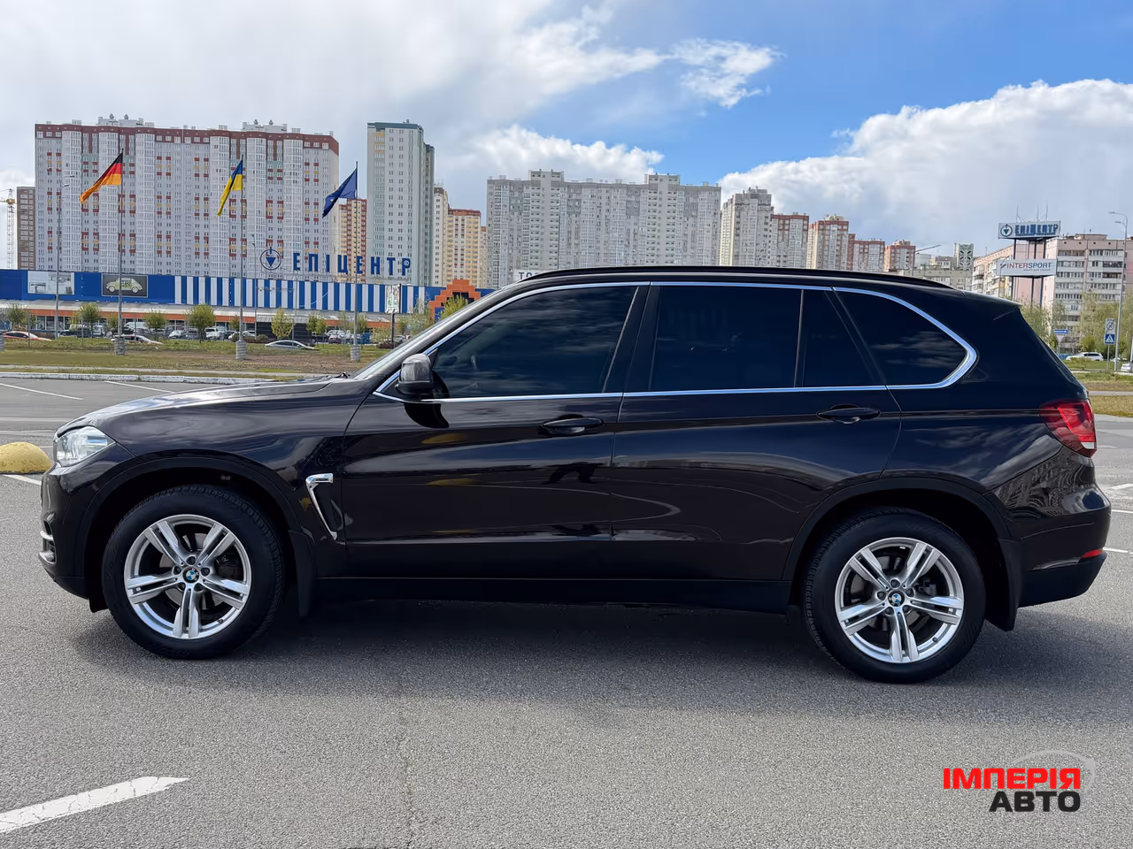 BMW X5 - фото 11