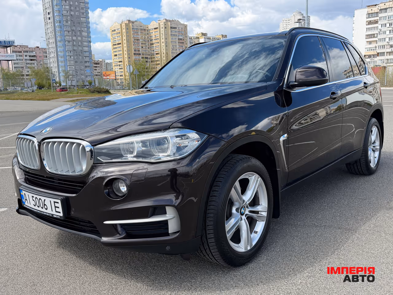 BMW X5 - фото 12
