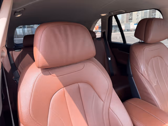 BMW X5 - фото 4